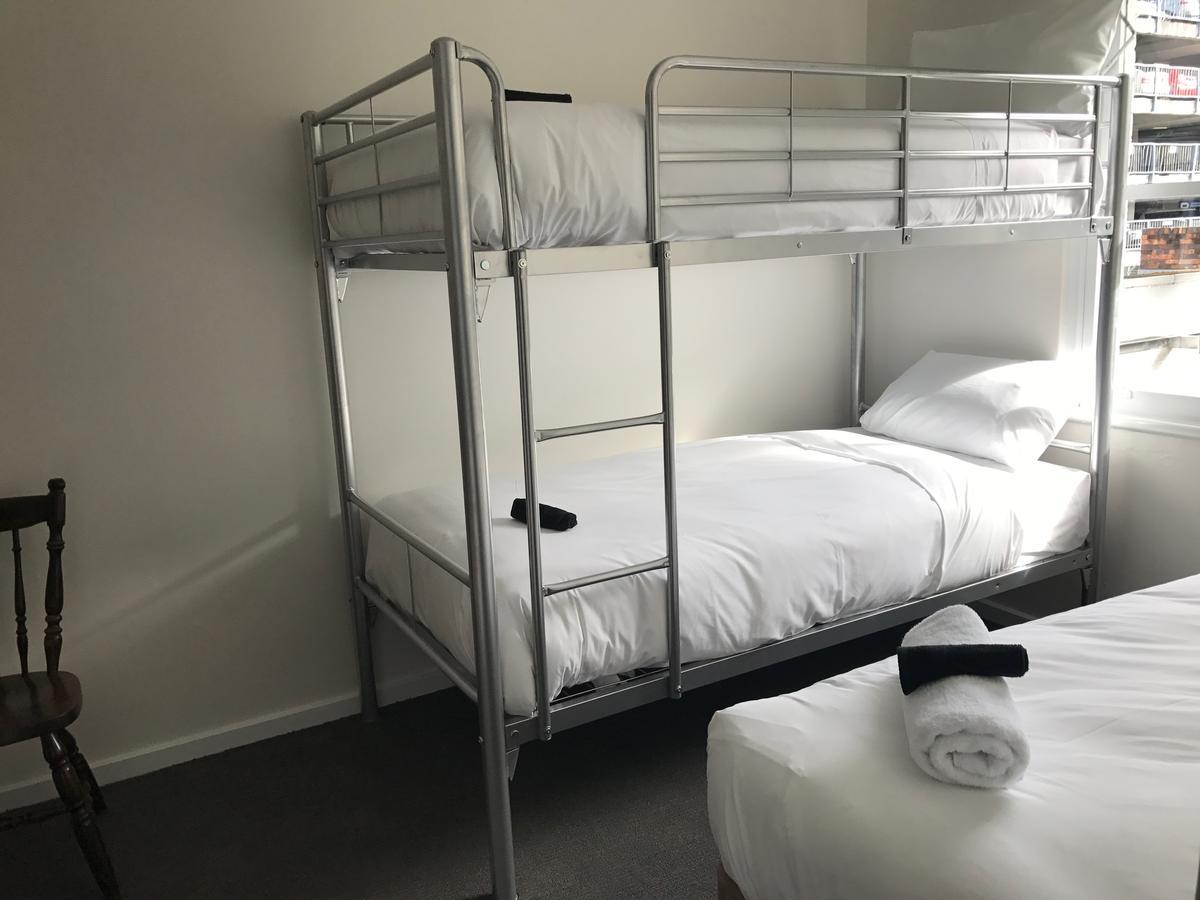 Okeefes Hotel Backpackersロンセストン エクステリア 写真